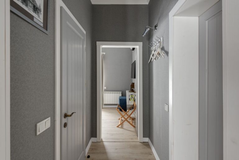 How I Choose Colors That Flow From Room to Room - color & paint