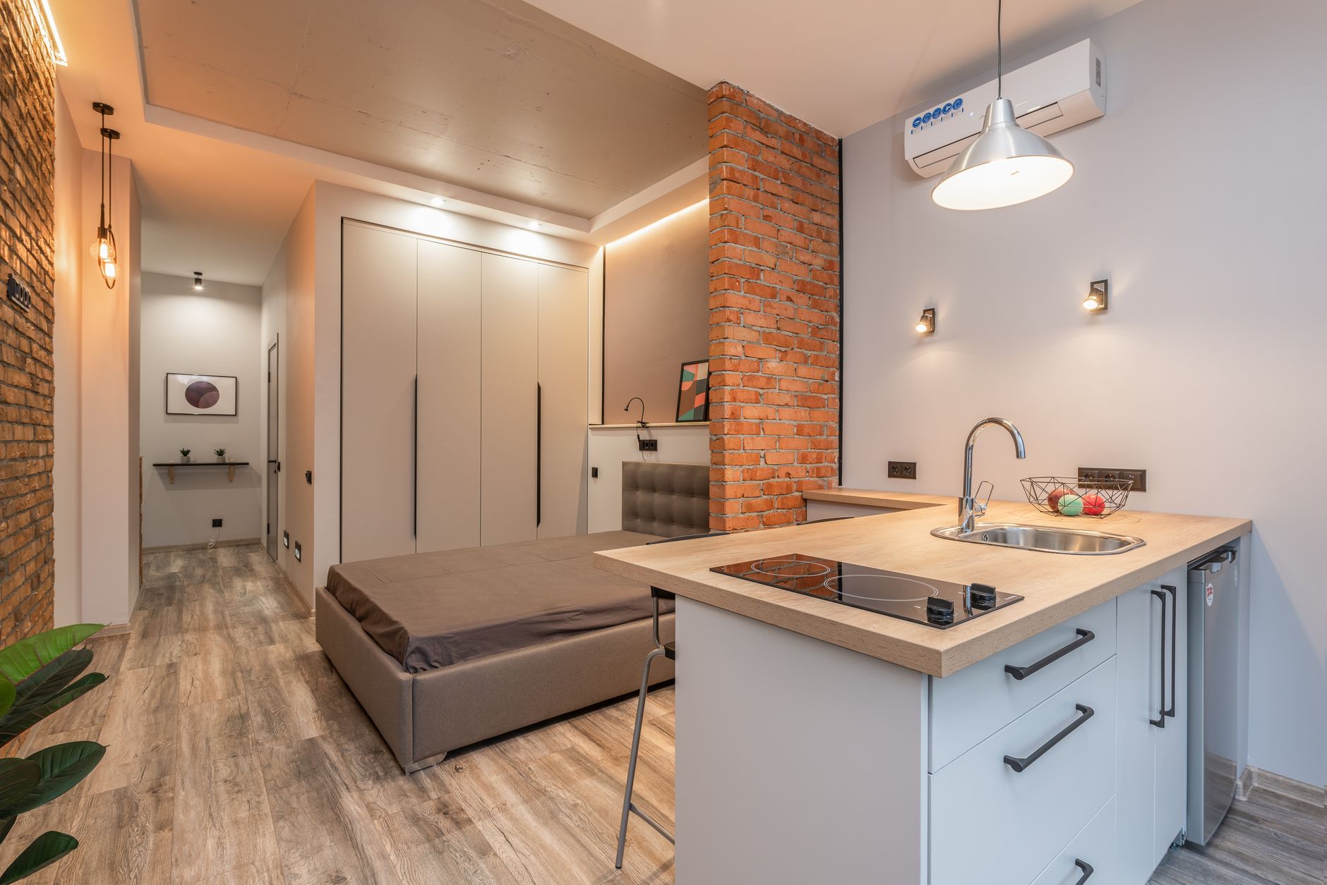 Sleeping and Living in the Same 200 Square Feet - small spaces