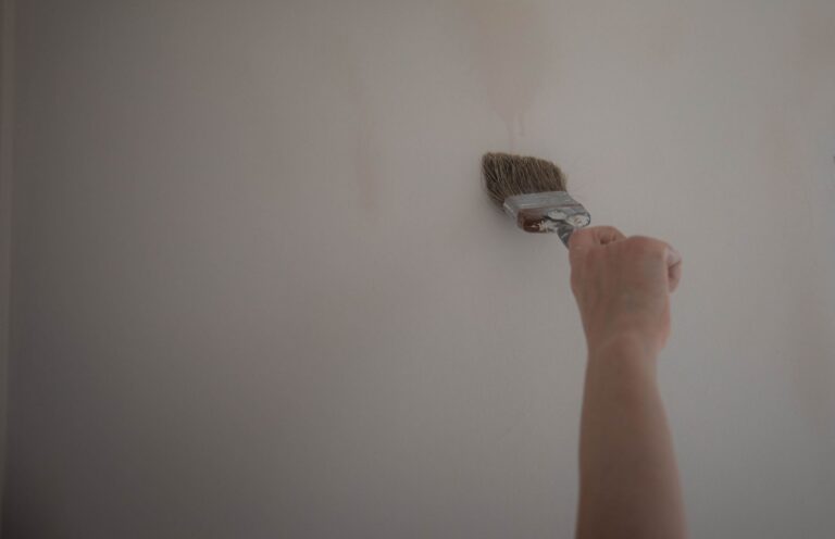 Where Each Paint Sheen Actually Belongs - color & paint