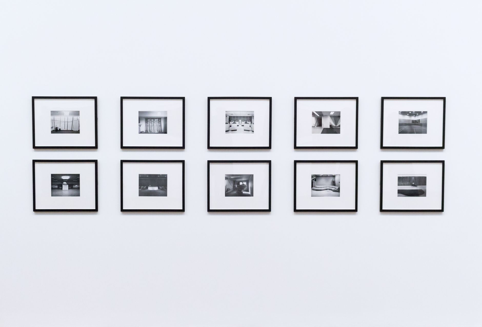 How I Actually Plan a Gallery Wall - wall art